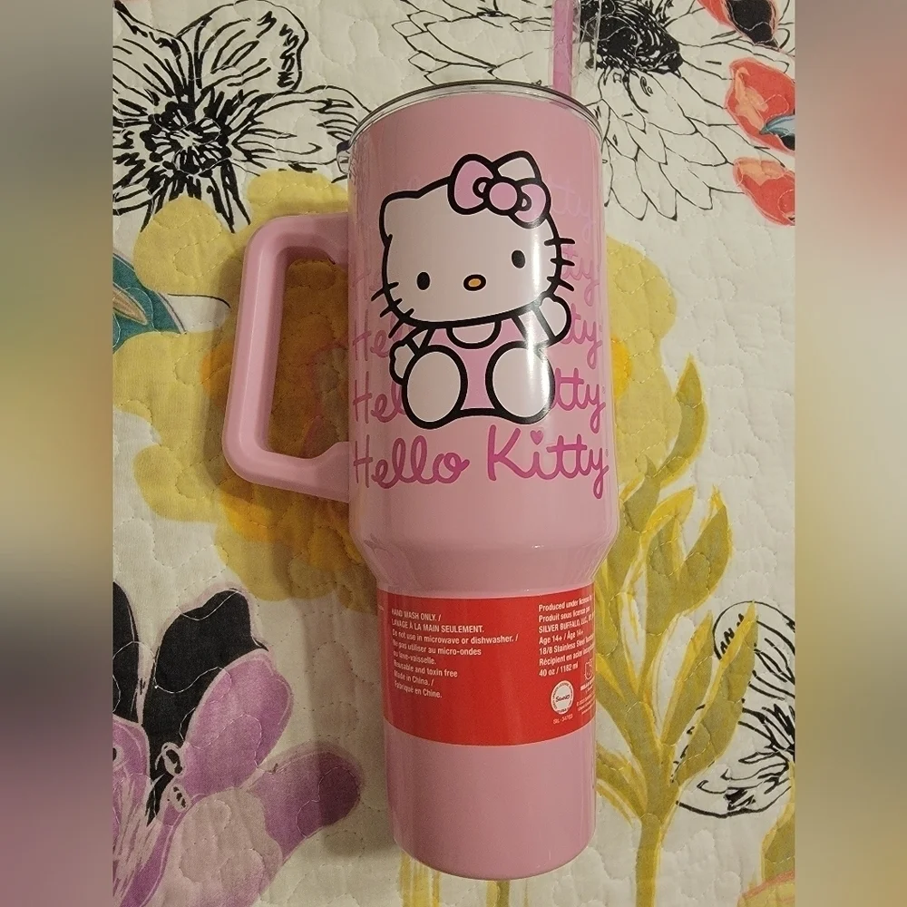NWT Hello Kitty Stainless Steel Tumbler 40 oz